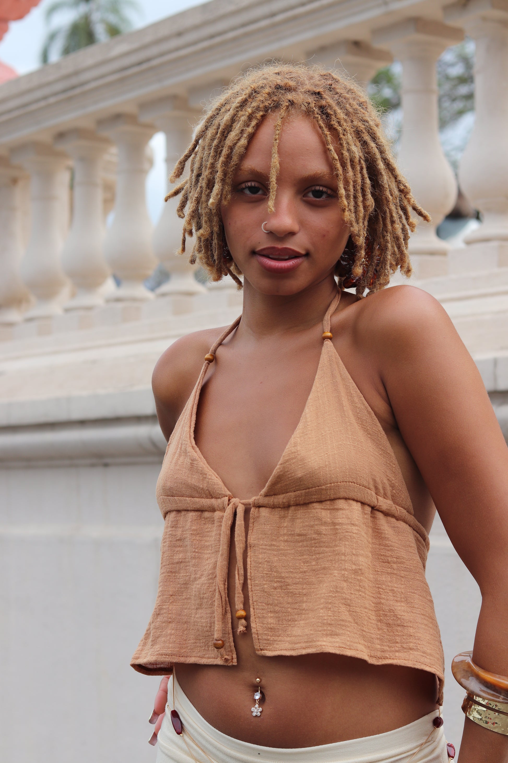 bata com amarração na frontal