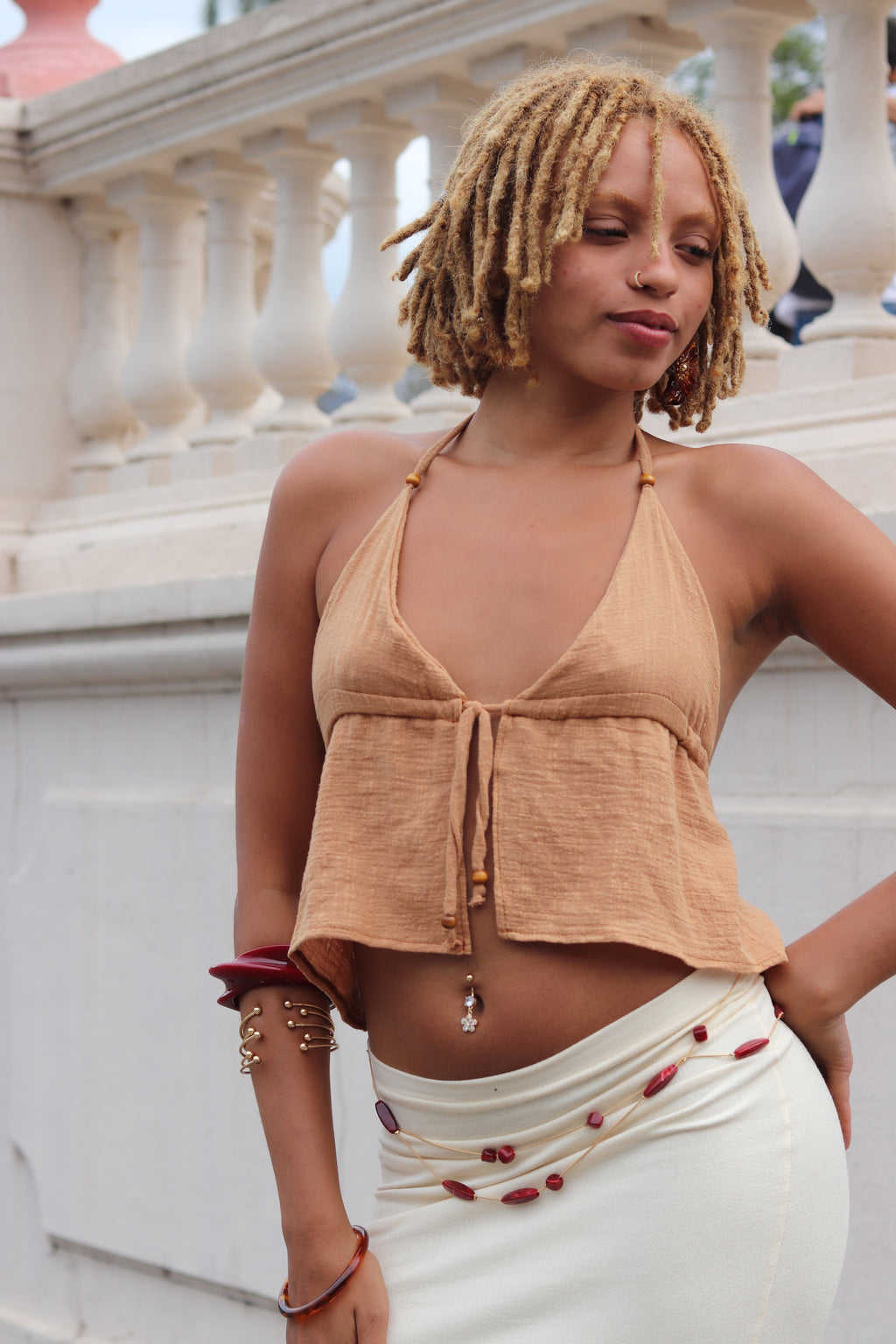 bata com amarração na frontal